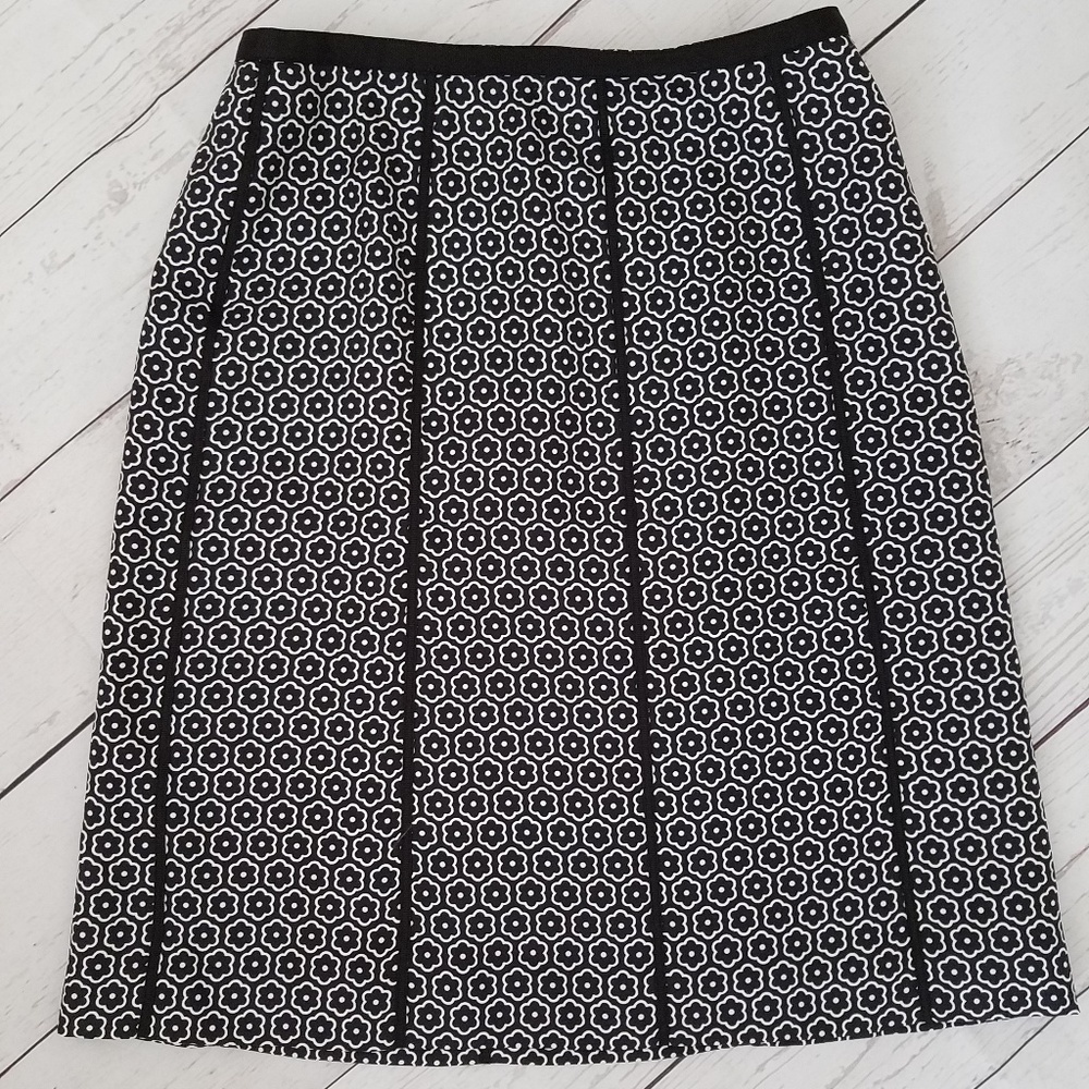 3 for 15 Ann Taylor Flower Print 100% SilkSkirt